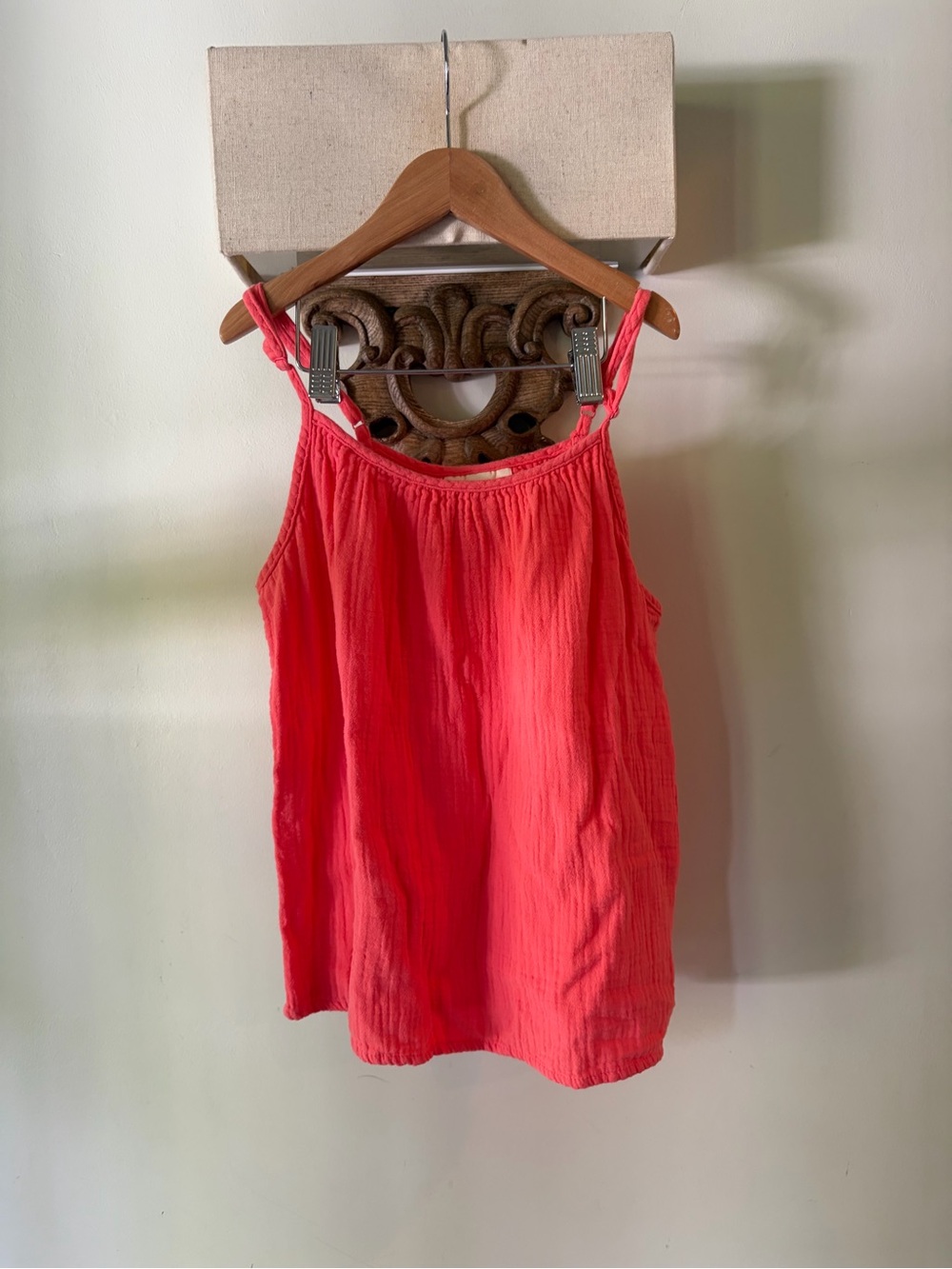 Universal Thread Coral Gauze Scoop Neck Tank